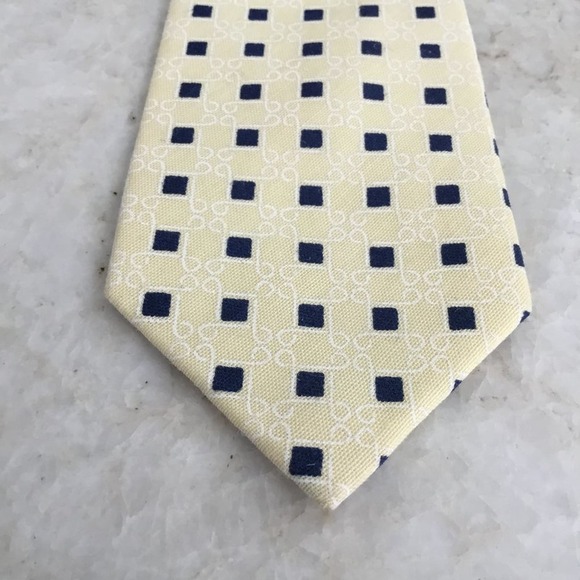 TIES. com TIE - Picture 1 of 6